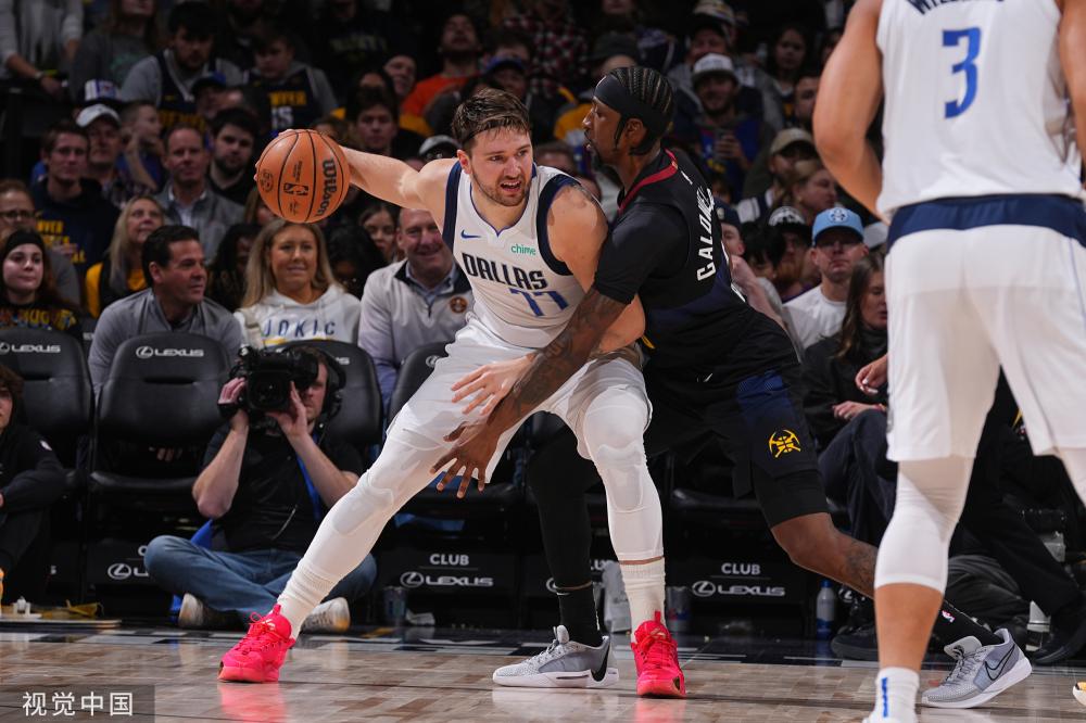 征服了球迷 征服了球迷