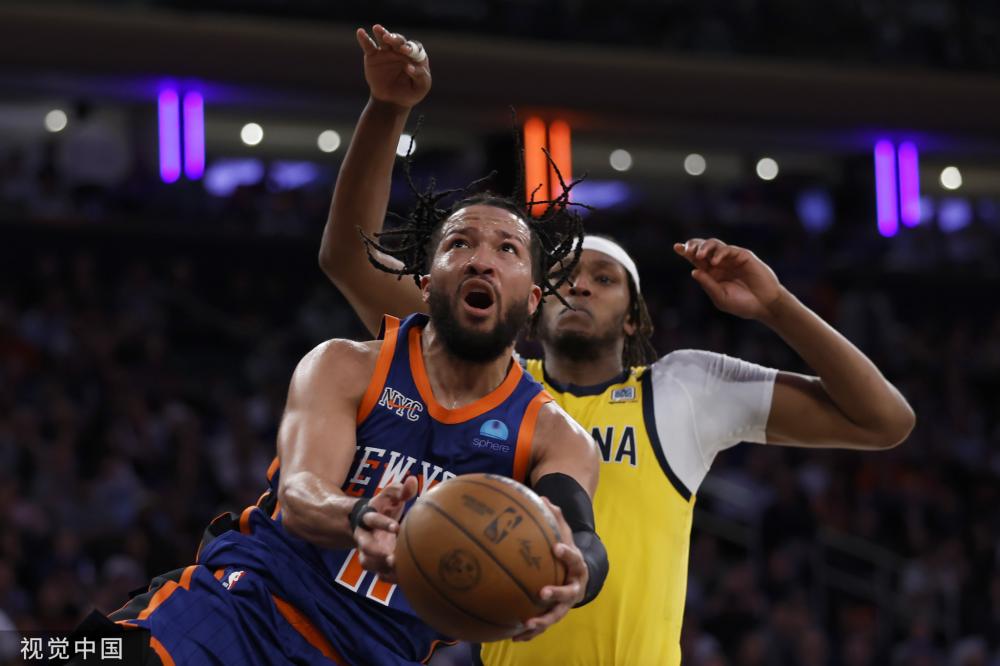 凭借卓越的 凭借卓越的